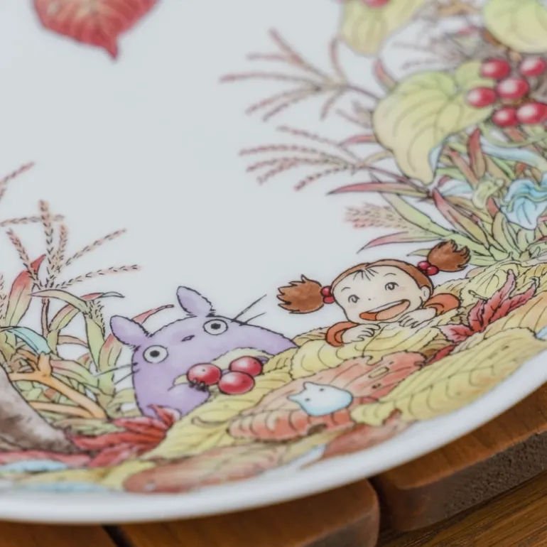 Cuisine Et Table>Maison Ghibli Assiette 23 cm Totoro Baies - Mon Voisin Tororo