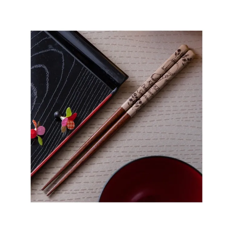 Cuisine Et Table>Maison Ghibli Baguettes laquées 21cm Esquisses Brun - Kiki la petite sorcière