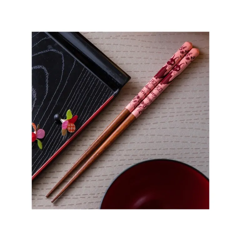 Cuisine Et Table>Maison Ghibli Baguettes laquées 21cm Esquisses Rose - Kiki la petite sorcière