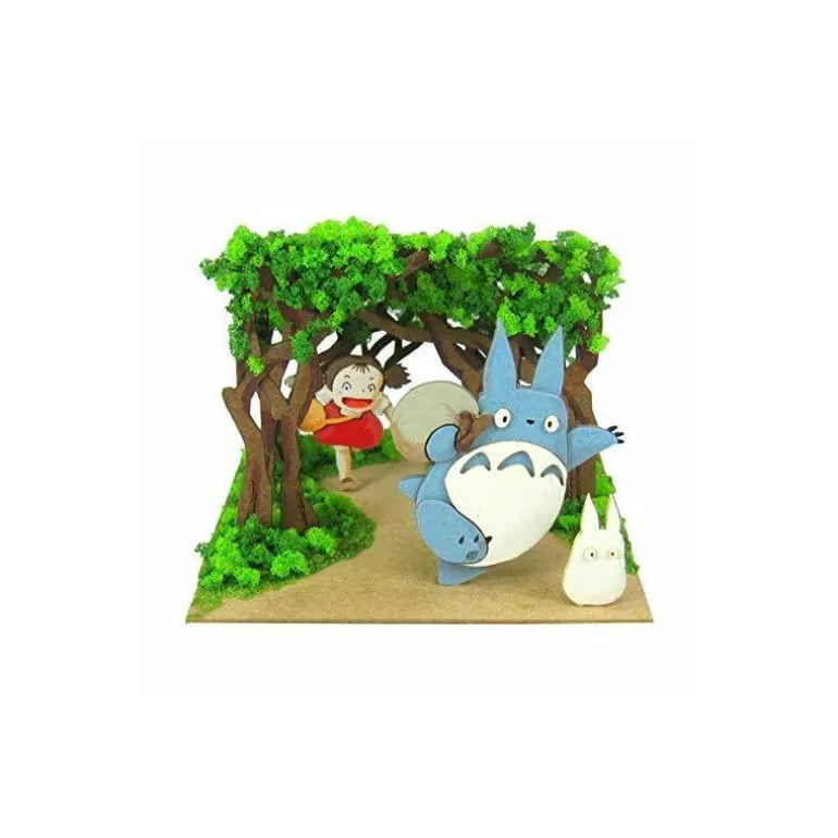 Loisirs Créatifs>Maison Ghibli Diorama papier Mei & Totoro Tunnel secret - Mon Voisin Totoro