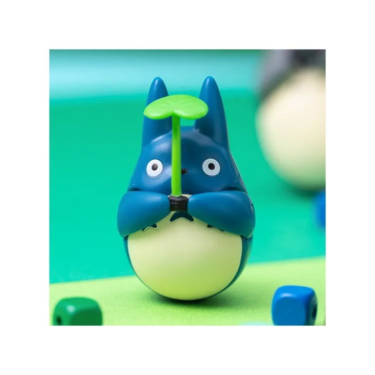 Jouets>Maison Ghibli Figurine Culbuto Totoro Bleu avec feuille - Mon Voisin Totoro