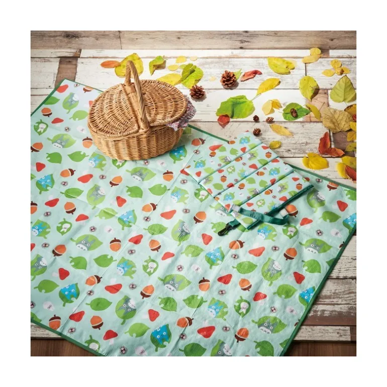 Cuisine Et Table>Maison Ghibli Nappe à Pique-nique Totoro Noisettes 90 x 120 cm - Mon Voisin Totoro