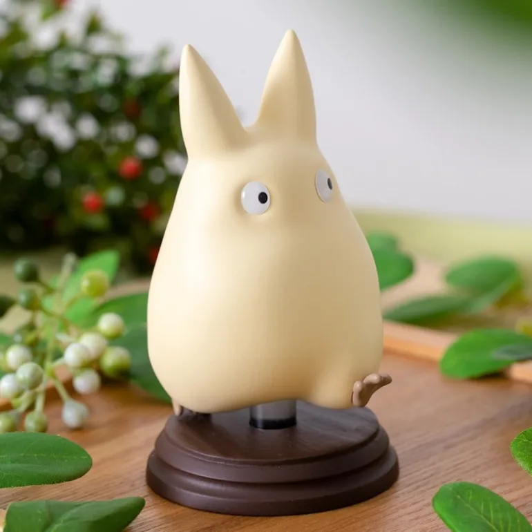 Statues>Maison Ghibli Statuette Totoro blanc marchant - Mon Voisin Totoro