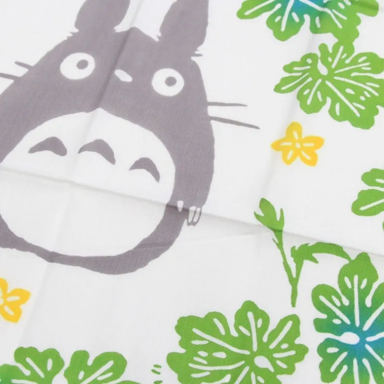 Linge De Maison | Textile>Maison Ghibli Tenugi Totoros perdus dans les feuilles - Mon Voisin Totoro