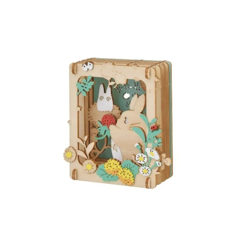 Loisirs Créatifs>Maison Ghibli Théâtre de papier Style bois Cueillette des fraises - Mon Voisin Toto